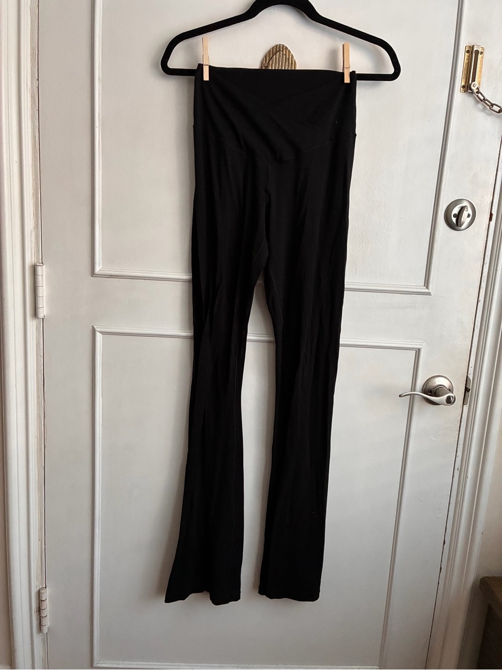 aerie Black High-Rise Flare Leggings